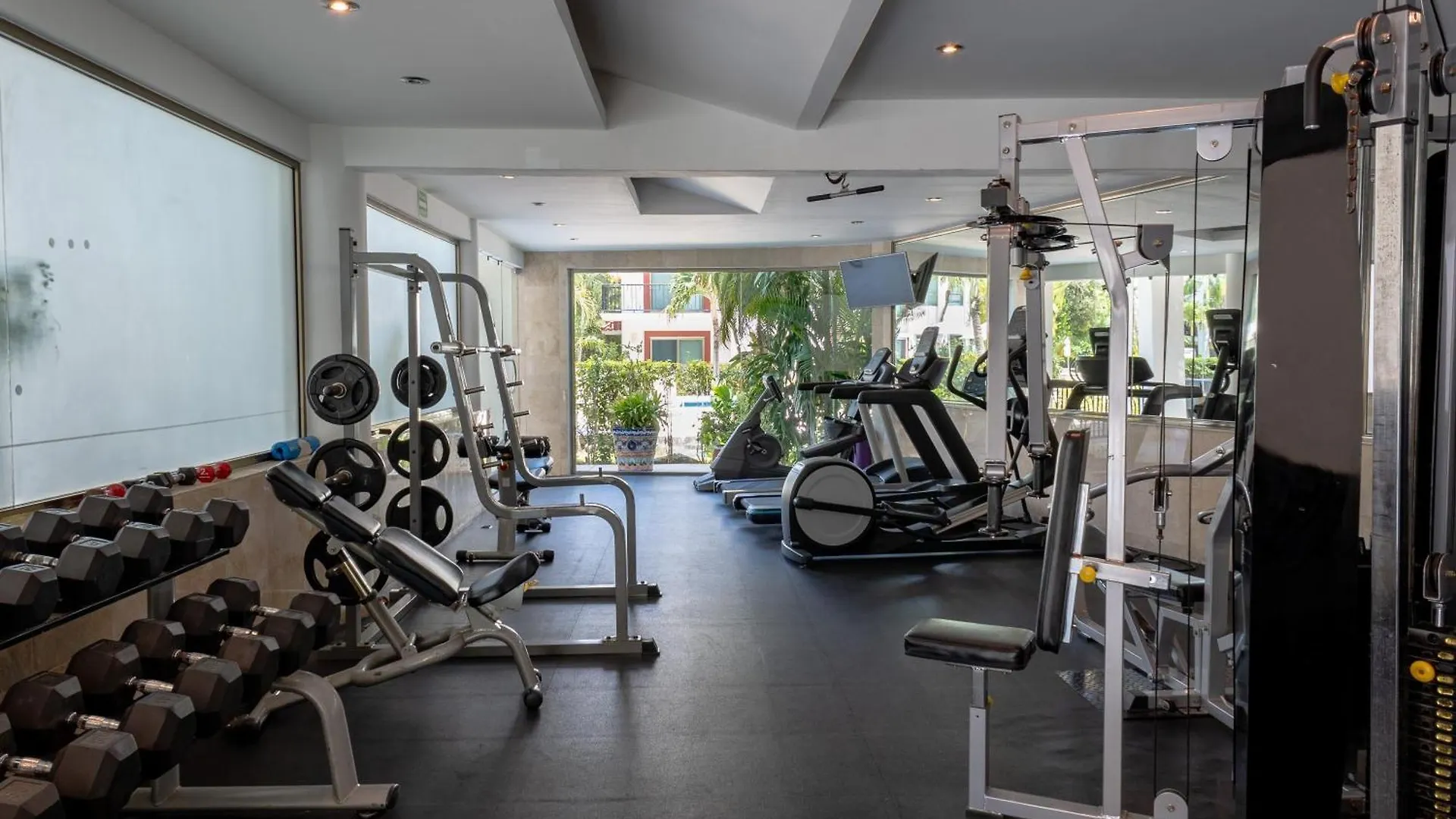 Apartment Paseo Del Sol Surf B 301 Condo Playa del Carmen
